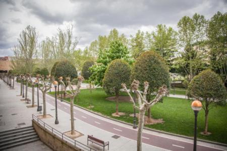 Pension Parque Del Ebro (Adults Only) Logroño Esterno foto